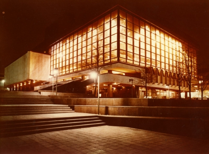 Operos ir baleto teatras, 1975 m. Nuotrauka iš šeimos archyvo
