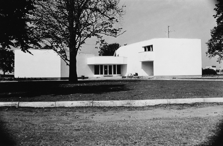 Audru kolūkio administracinis pastatas, 1973–1977 m.