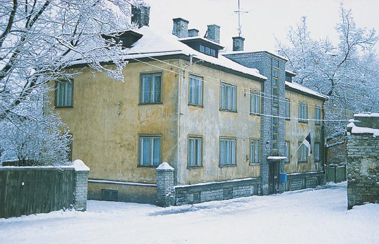 Pusiau modernistinė gyvenamųjų namų architektūra, Talinas, 4-ojo deš. pradžia. M. Kalmo nuotrauka